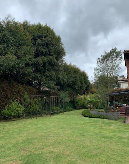 Casa de 5 alcobas en venta en San Simón, Bogotá, 600 m² · foto 3 de 21