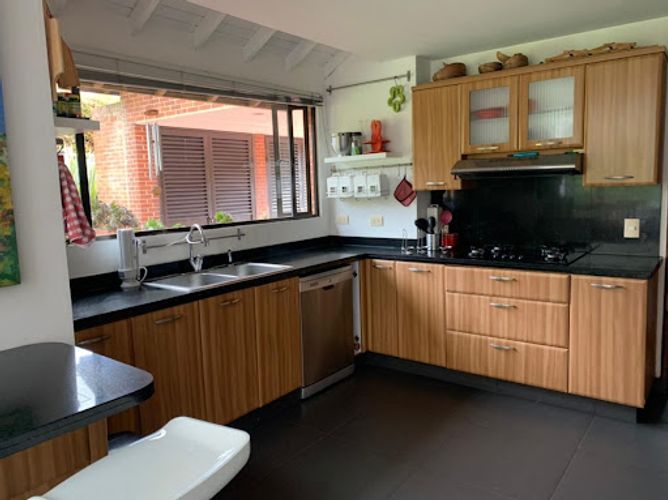 Casa de 5 alcobas en venta en San Simón, Bogotá, 600 m² · foto 9 de 21