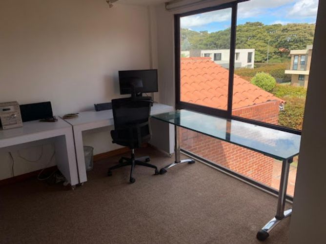 Casa de 5 alcobas en venta en San Simón, Bogotá, 600 m² · foto 16 de 21