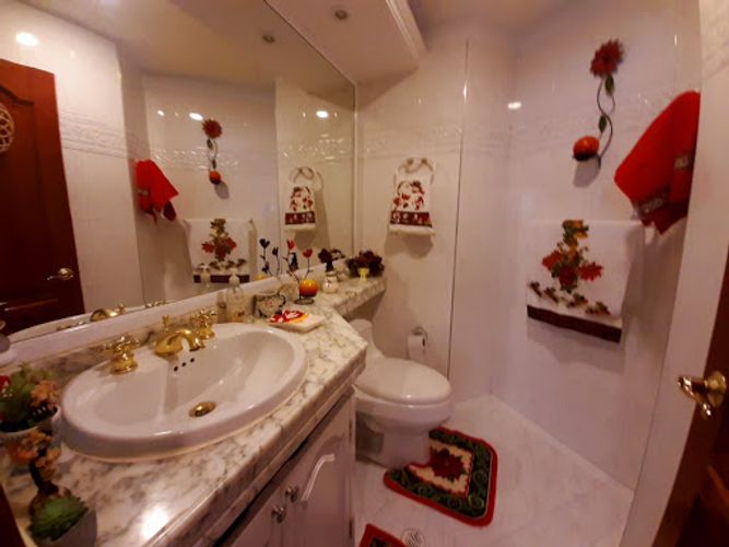Apartamento de 3 alcobas en venta en Bosque De Pinos, Bogotá, 307 m² · foto 16 de 24