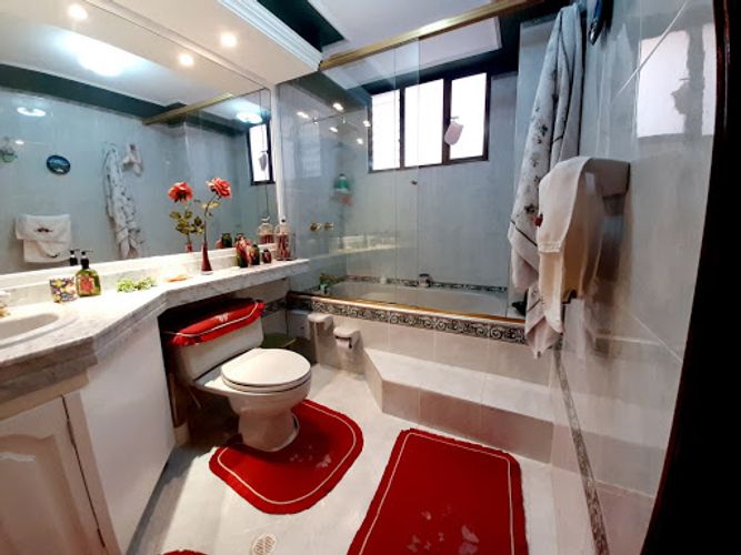 Apartamento de 3 alcobas en venta en Bosque De Pinos, Bogotá, 307 m² · foto 18 de 24