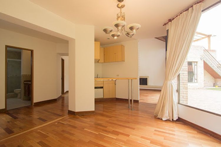 Casa en venta en San Jose Del Triunfo, La Calera · foto 9 de 24