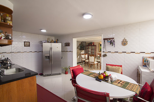 Casa en venta en Pontevedra, Bogotá · foto 10 de 21