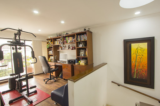 Casa en venta en Pontevedra, Bogotá · foto 12 de 21