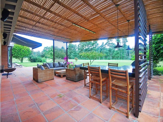 Casa de 4 alcobas en arriendo en Aposentos, Sopó, 490 m² · foto 9 de 24