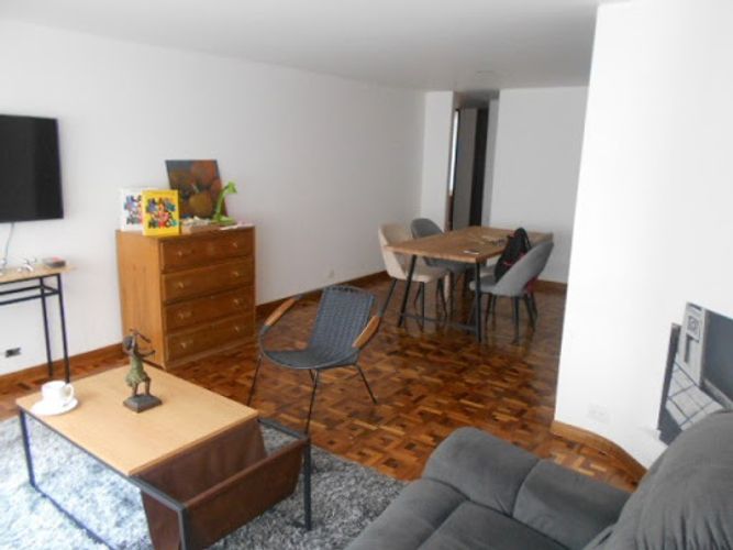Apartamento en venta en Chico, Bogotá · foto 3 de 17