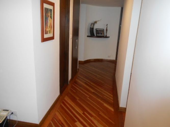 Apartamento en venta en Chico, Bogotá · foto 8 de 17