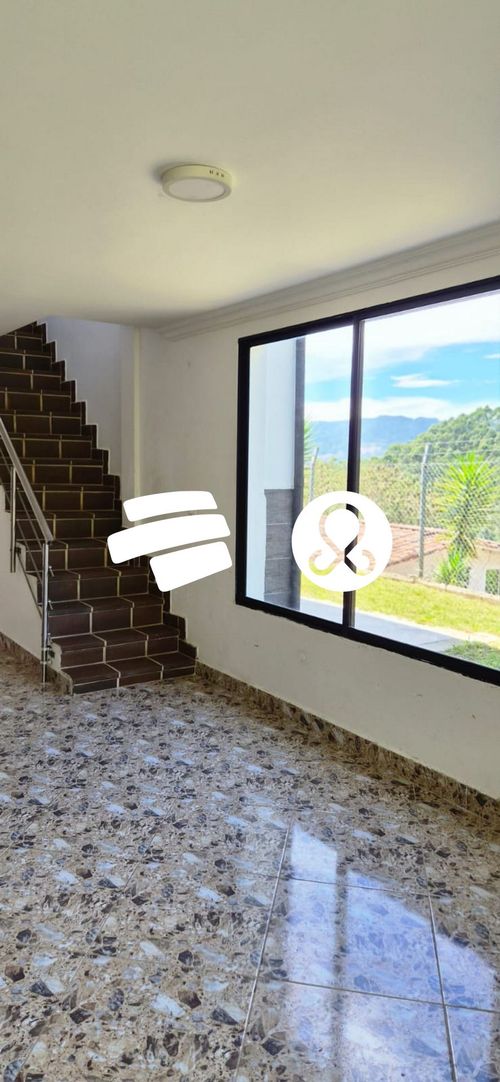 Casa de 4 alcobas en venta en Laureles, Medellín, 750 m² · foto 10 de 24