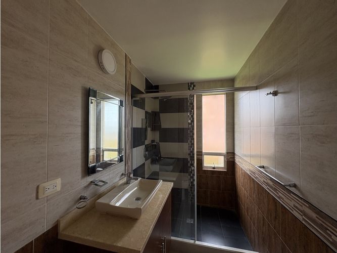 Casa de 3 alcobas en venta en Capellania, Cajicá, 320 m² · foto 19 de 24