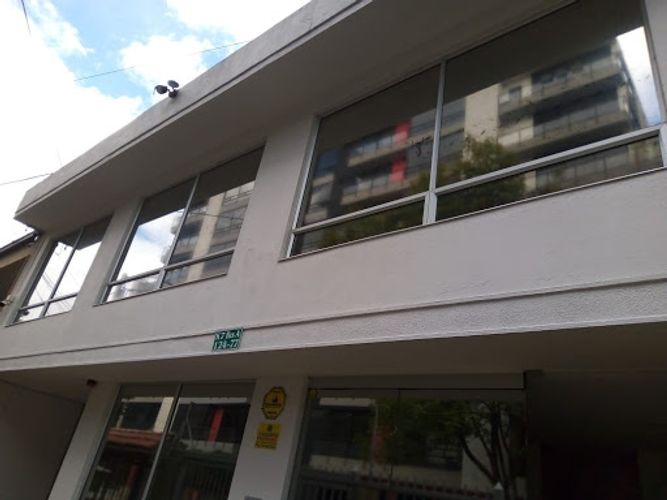 Casa en venta en Santa Barbara, Bogotá · foto 3 de 22