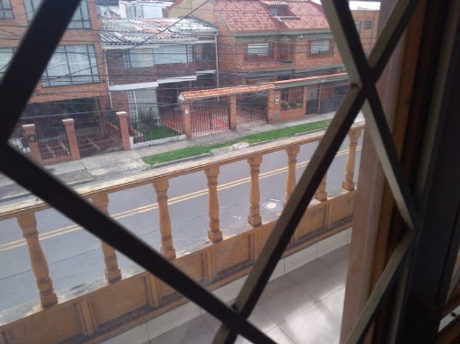 Casa de 4 alcobas en venta en Cedro Golf, Bogotá, 293 m² · foto 12 de 21