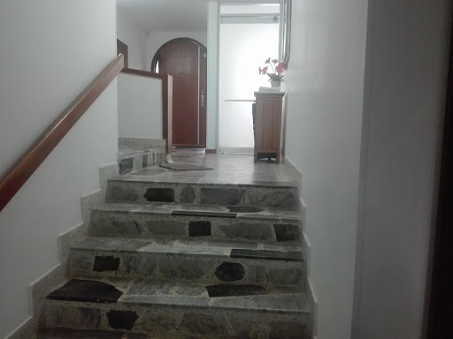 Casa en venta en Santa Barbara, Bogotá · foto 6 de 13
