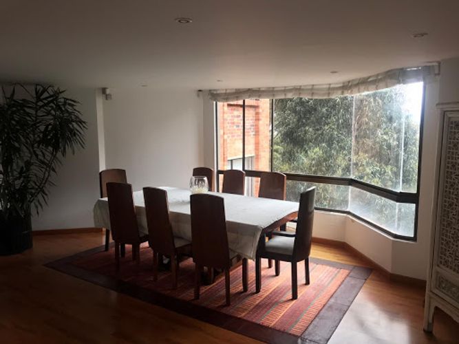 Apartamento de 3 alcobas en venta en Castilla, Bogotá, 219 m² · foto 4 de 24