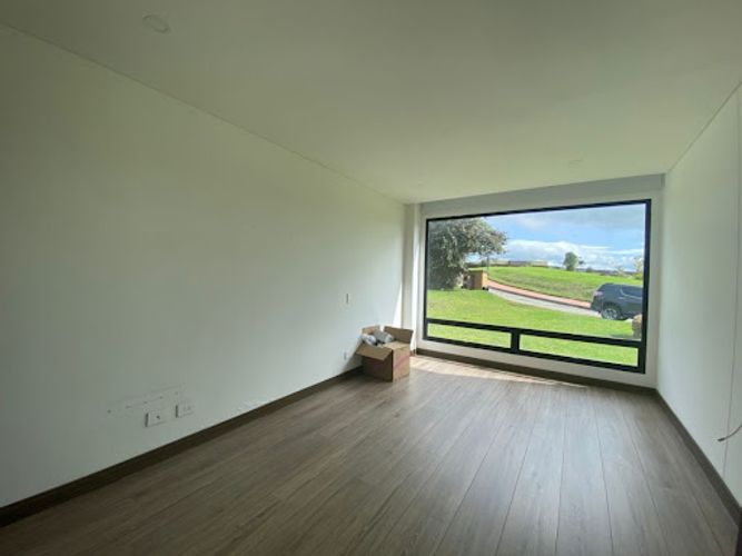 Casa de 4 alcobas en venta en La Plazuela, La Calera, 278 m² · foto 15 de 24