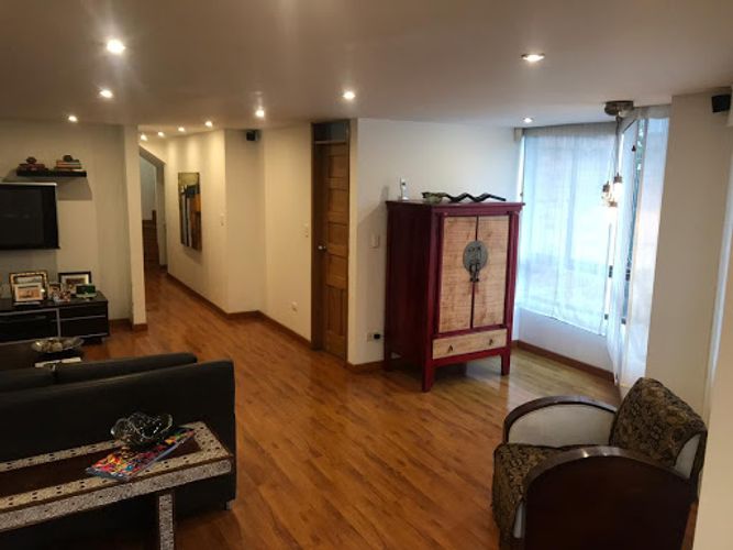 Apartamento de 3 alcobas en venta en Castilla, Bogotá, 219 m² · foto 19 de 24
