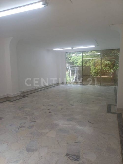 Local en arriendo en Santa Monica, Cali, 300 m² · foto 5 de 20