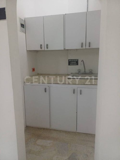 Local en arriendo en Santa Monica, Cali, 300 m² · foto 6 de 20