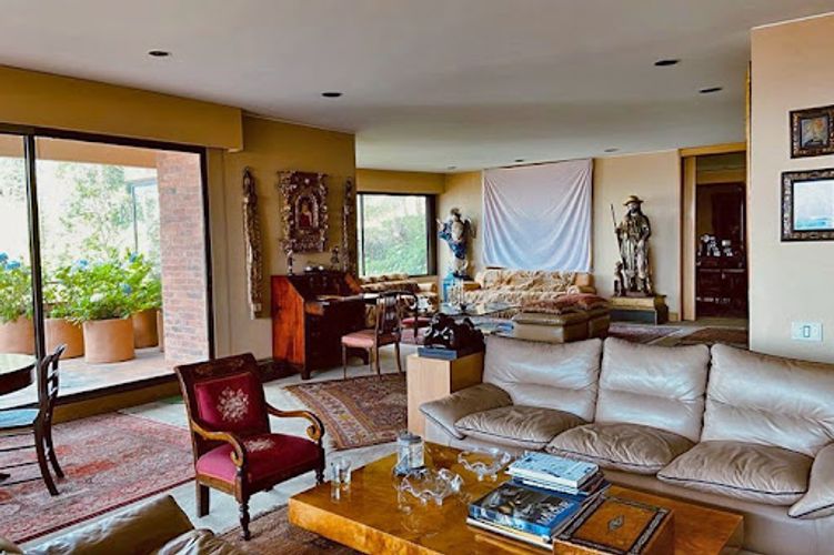 Apartamento de 2 alcobas en venta en Los Rosales, Bogotá, 304 m² · foto 4 de 22