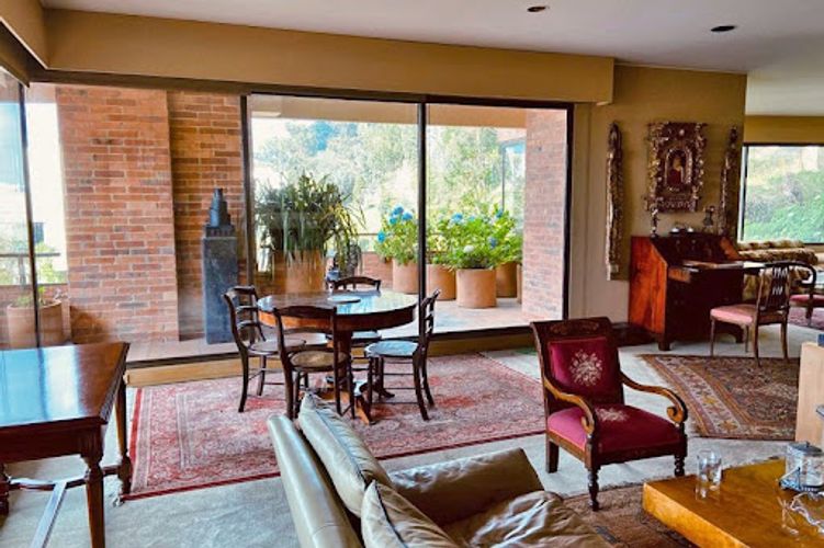 Apartamento de 2 alcobas en venta en Los Rosales, Bogotá, 304 m² · foto 5 de 22