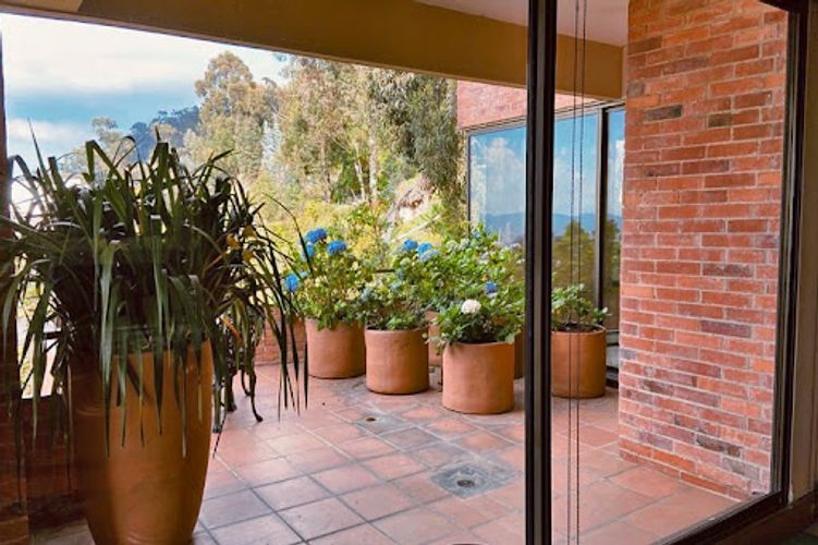 Apartamento de 2 alcobas en venta en Los Rosales, Bogotá, 304 m² · foto 7 de 22