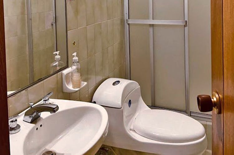 Apartamento de 2 alcobas en venta en Los Rosales, Bogotá, 304 m² · foto 12 de 22