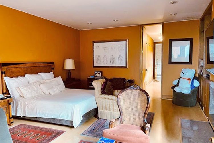 Apartamento de 2 alcobas en venta en Los Rosales, Bogotá, 304 m² · foto 15 de 22