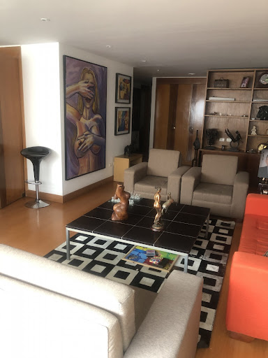 Apartamento en venta en Santa Barbara, Bogotá · foto 6 de 14