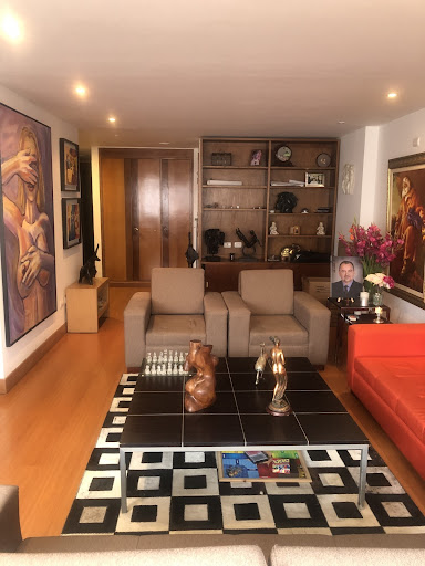Apartamento en venta en Santa Barbara, Bogotá · foto 7 de 14