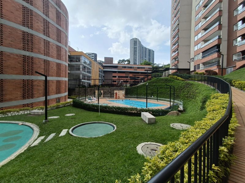 Apartamento en venta en El Chingui, Envigado · foto 13 de 19