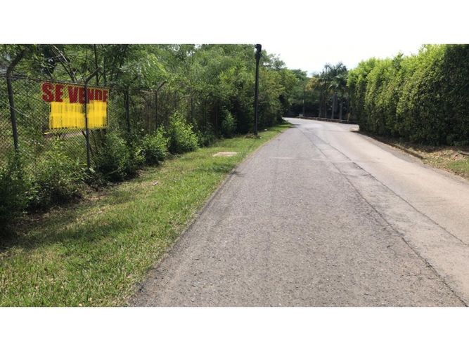 Lote en venta en Pance, Cali, 3300 m² · foto 4 de 4