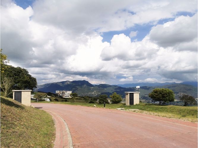 Lote en venta en La Violeta, Sopó, 1829 m² · foto 6 de 14