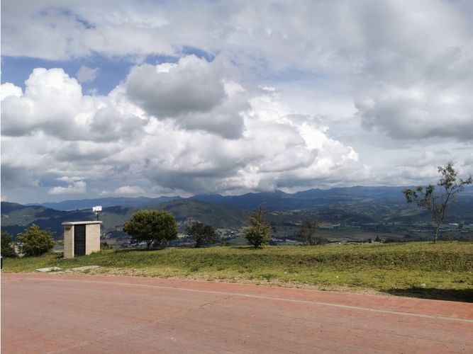 Lote en venta en La Violeta, Sopó, 1829 m² · foto 7 de 14