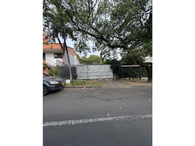 Lote en venta en San Fernando Viejo, Cali, 147 m² · foto 2 de 6