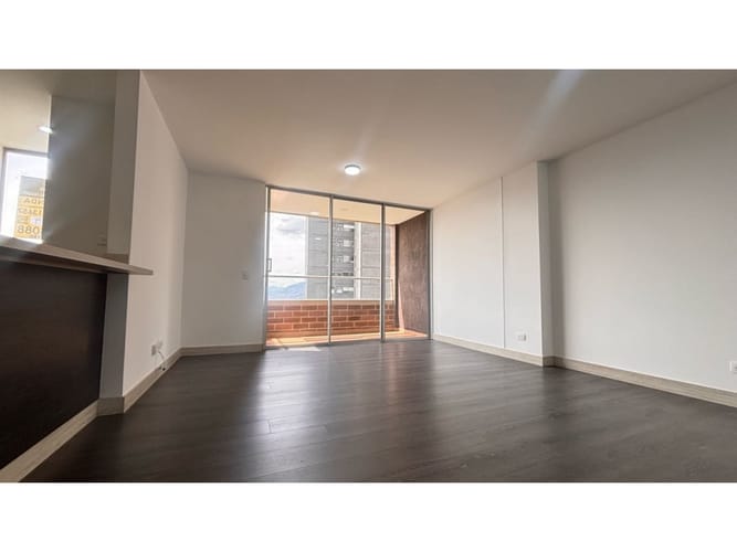 Apartamento de 3 alcobas en arriendo en La Doctora, Sabaneta, 90 m² · foto 3 de 14