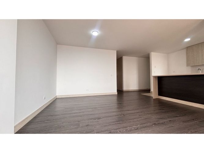 Apartamento de 3 alcobas en arriendo en La Doctora, Sabaneta, 90 m² · foto 4 de 14