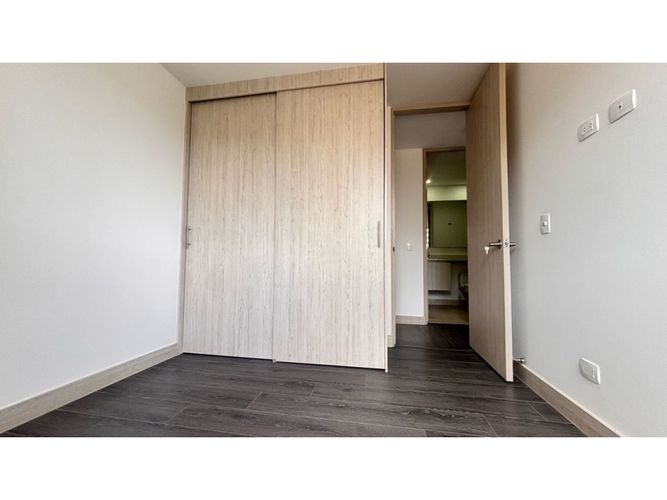 Apartamento de 3 alcobas en arriendo en La Doctora, Sabaneta, 90 m² · foto 9 de 14