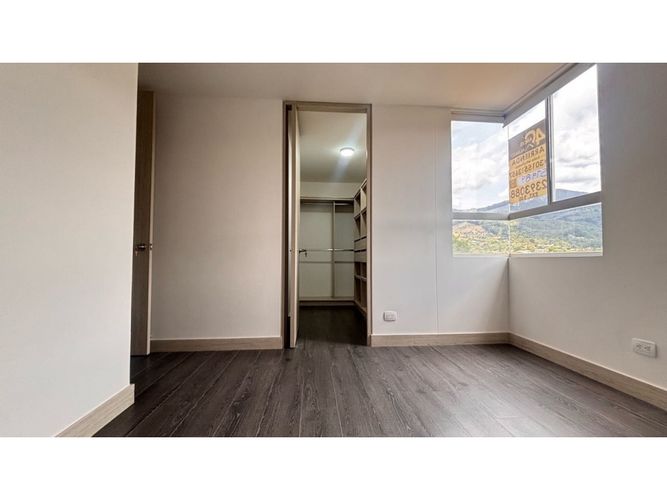 Apartamento de 3 alcobas en arriendo en La Doctora, Sabaneta, 90 m² · foto 11 de 14