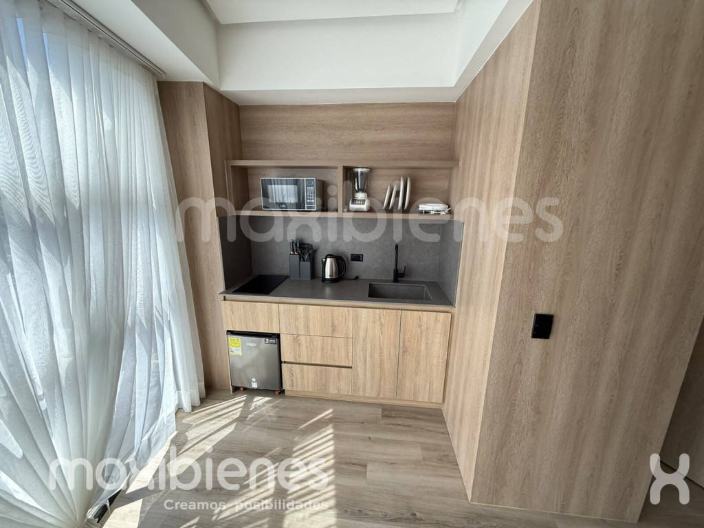 Apartaestudio en Arriendo en El Poblado, Medellín