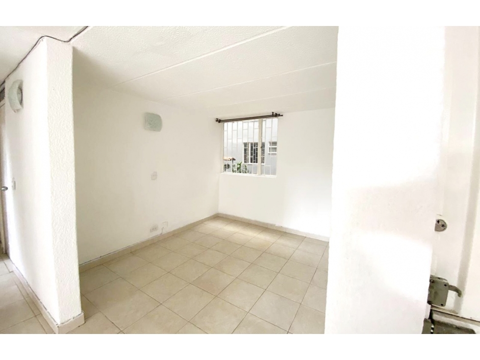Apartamento en venta en Bolivia, Bogotá · foto 3 de 20