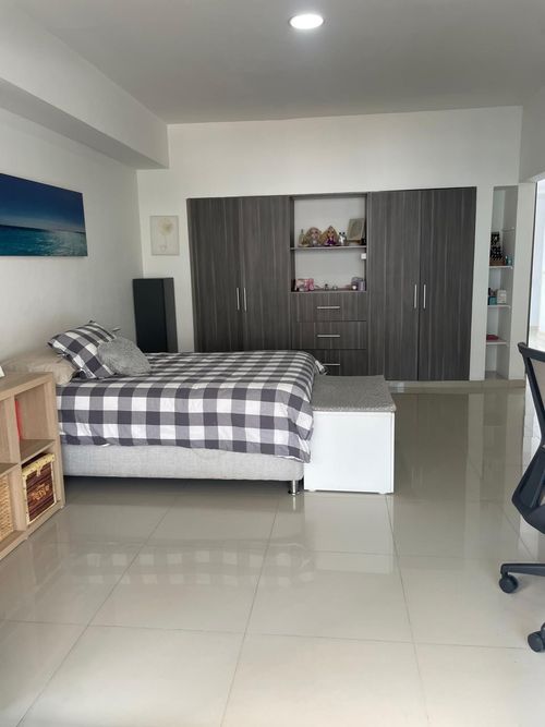 Apartamento de 4 alcobas en venta en Arboledas, Cali, 285 m² · foto 13 de 24