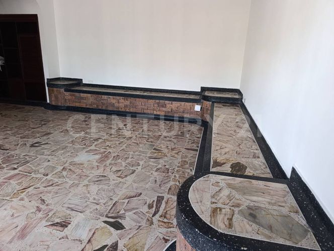 Casa de 5 alcobas en arriendo en Bosque Alto, Villavicencio, 590 m² · foto 3 de 22