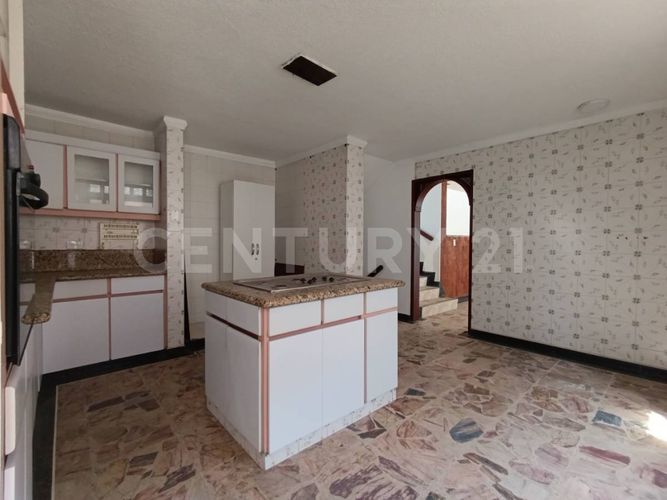 Casa de 5 alcobas en arriendo en Bosque Alto, Villavicencio, 590 m² · foto 7 de 22