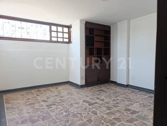 Casa de 5 alcobas en arriendo en Bosque Alto, Villavicencio, 590 m² · foto 12 de 22