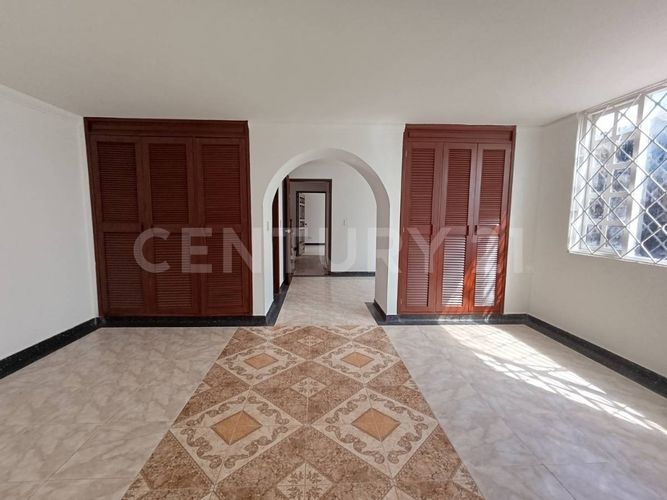 Casa de 5 alcobas en arriendo en Bosque Alto, Villavicencio, 590 m² · foto 16 de 22