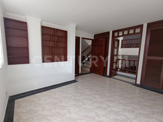 Casa de 5 alcobas en arriendo en Bosque Alto, Villavicencio, 590 m² · foto 19 de 22