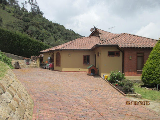 Casa en venta en Paso Real, La Calera · foto 2 de 9
