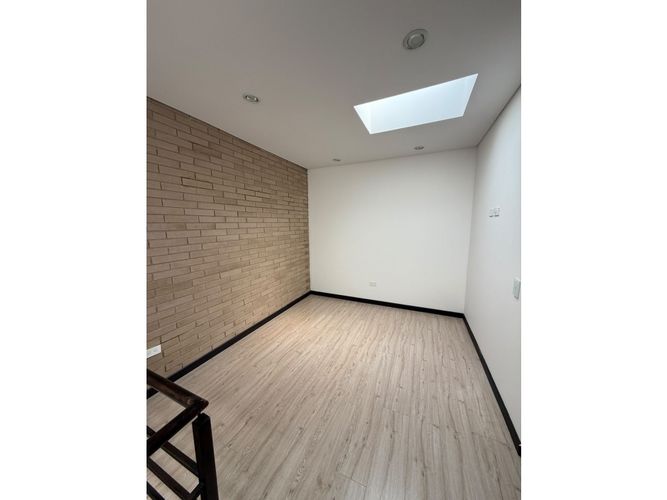 Casa de 3 alcobas en venta en Parcelas, Cota, 124 m² · foto 15 de 16