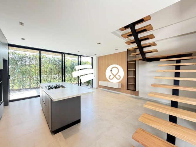 Casa de 3 alcobas en venta en Zona Franca, Rionegro, 185 m² · foto 3 de 15