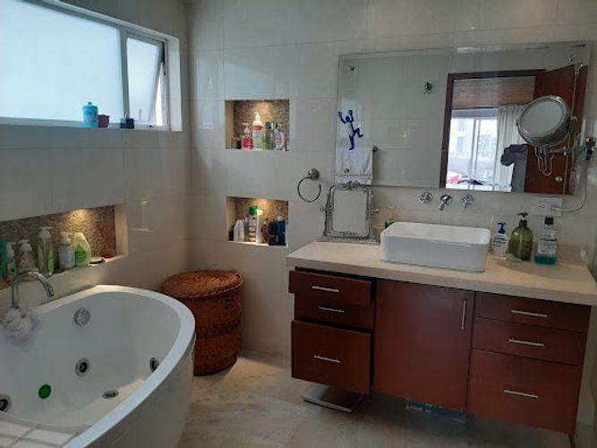 Apartamento en venta en Lourdes, Bogotá · foto 8 de 16