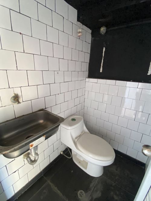 Local en arriendo en Granadillo, Barranquilla, 400 m² · foto 10 de 11